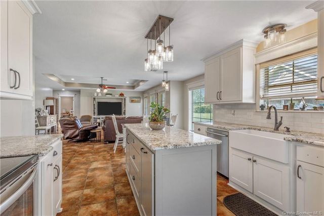 306 Barkley Street, Iowa, LA 70647