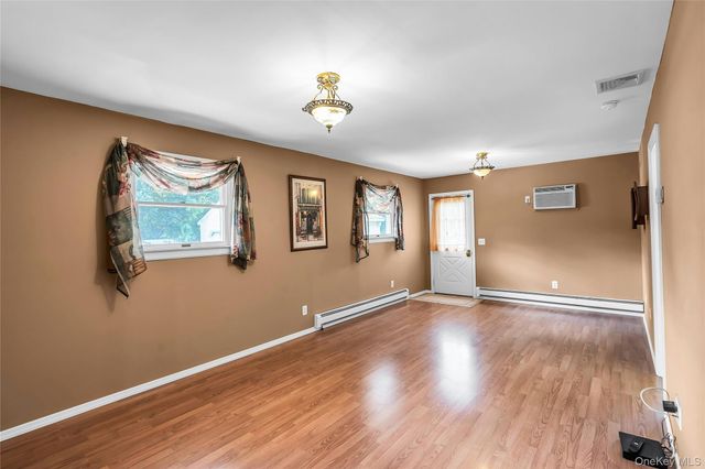 168 Cambon Avenue, Saint James, NY 11780