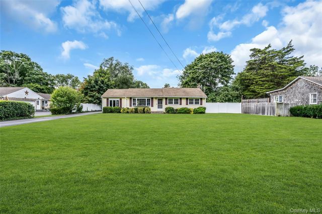 168 Cambon Avenue, Saint James, NY 11780
