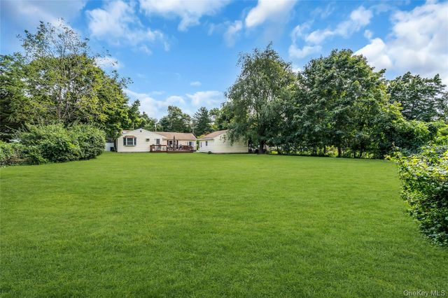 168 Cambon Avenue, Saint James, NY 11780