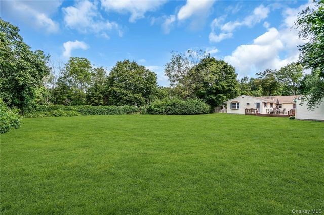 168 Cambon Avenue, Saint James, NY 11780