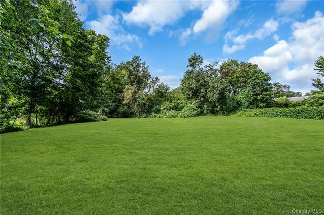 168 Cambon Avenue, Saint James, NY 11780