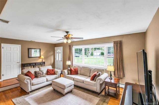 168 Cambon Avenue, Saint James, NY 11780