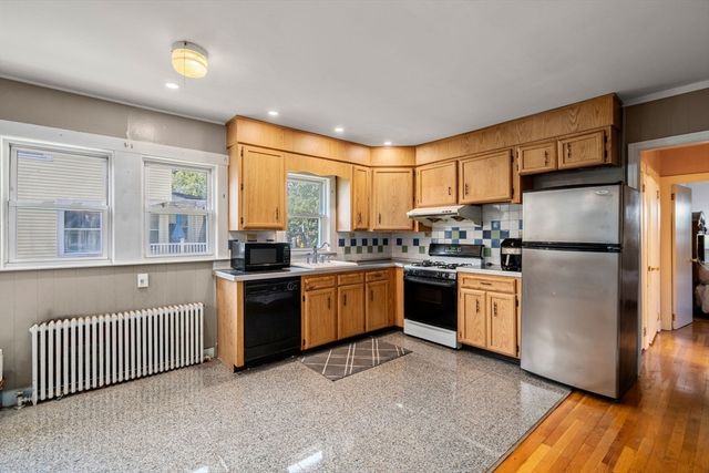 71 Temple St, Boston, MA 02132