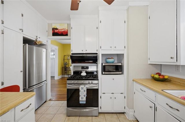 88 Aylwin RD, Portsmouth, VA 23702