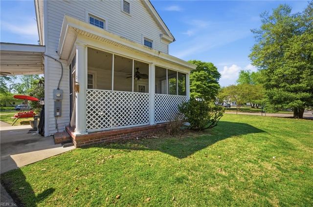 88 Aylwin RD, Portsmouth, VA 23702