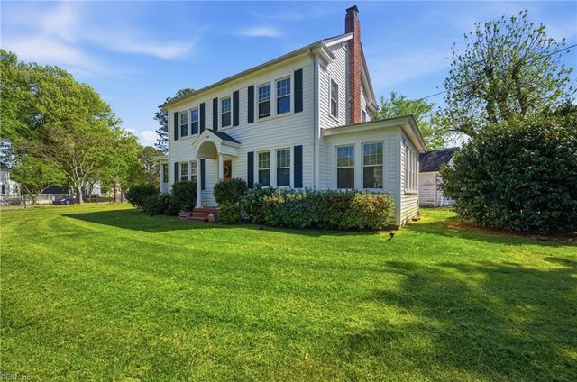 88 Aylwin RD, Portsmouth, VA 23702