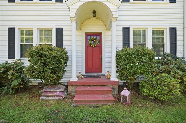 88 Aylwin RD, Portsmouth, VA 23702