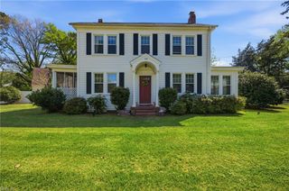 88 Aylwin RD, Portsmouth, VA 23702