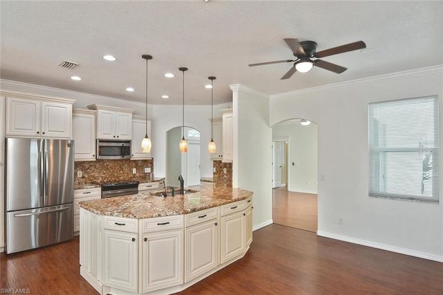 1408 Saracen LN, North Port, FL 34286