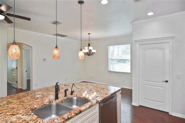 1408 Saracen LN, North Port, FL 34286