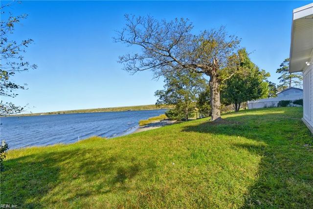 4619 River Shore DR, Portsmouth, VA 23703