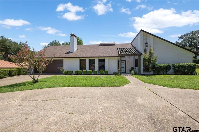 1124 W Fairway Drive West, Hideaway, TX 75771