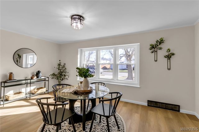 262 Vicksburg Avenue, Tonawanda, NY 14150