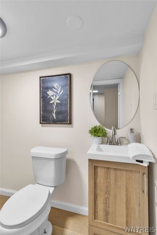 262 Vicksburg Avenue, Tonawanda, NY 14150