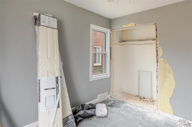 14179 Bramell Street, Detroit, MI 48223