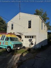 1317 Watts Street, Charleston, WV 25302