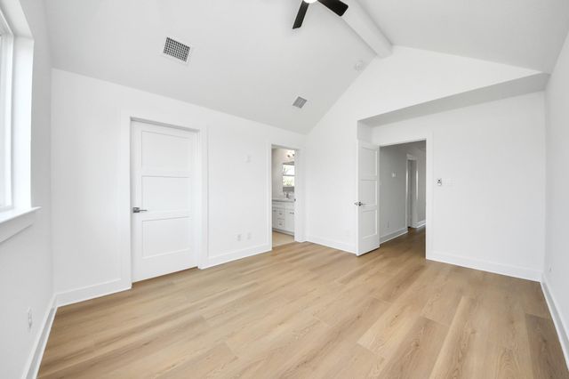 5720 Horton Street, Houston, TX 77026