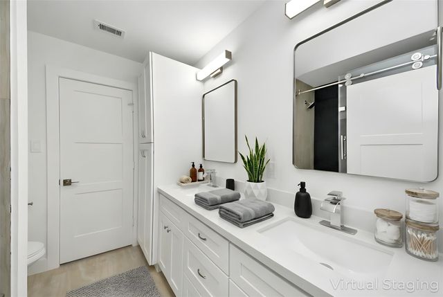 5720 Horton Street, Houston, TX 77026