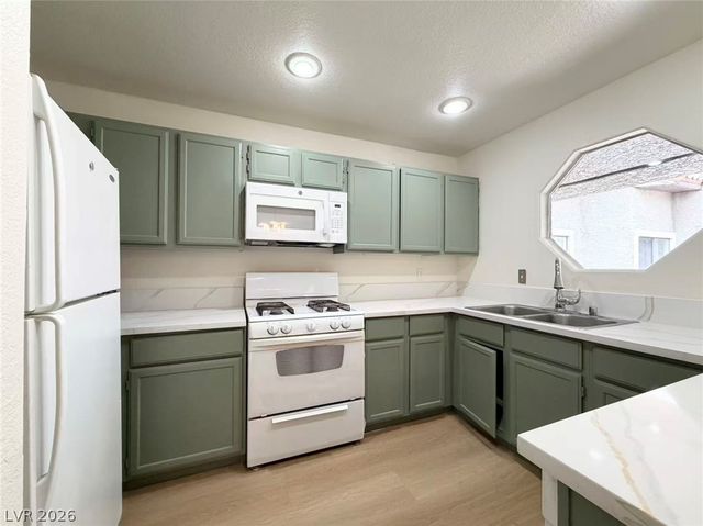 5010 South Rainbow Boulevard 203, Las Vegas, NV 89118