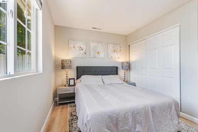 1111 Stonington Ave, San Pablo, CA 94806