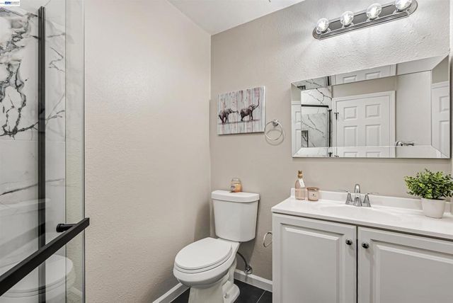 1111 Stonington Ave, San Pablo, CA 94806