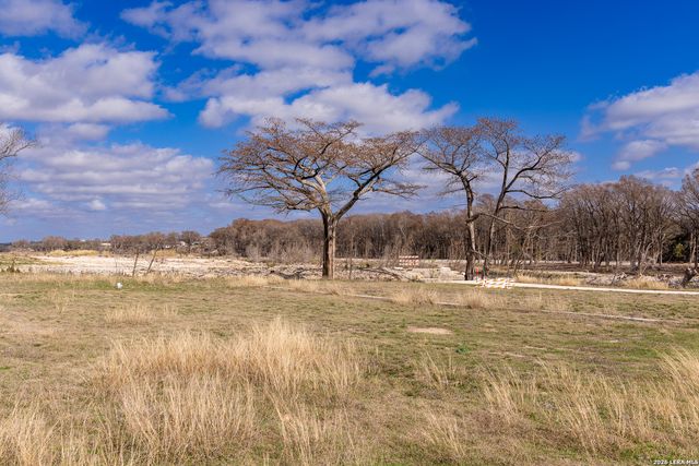 2106 Waterfront Dr, Kerrville, TX 78028