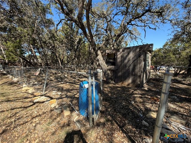 618 W Clark Street, Canyon Lake, TX 78133