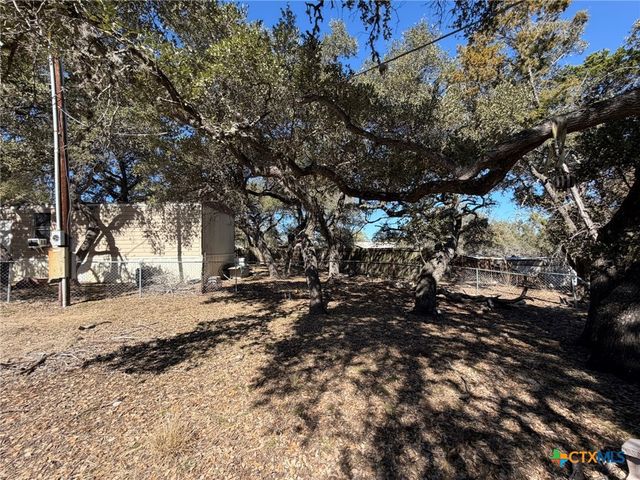 618 W Clark Street, Canyon Lake, TX 78133