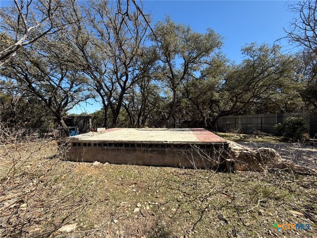 618 W Clark Street, Canyon Lake, TX 78133