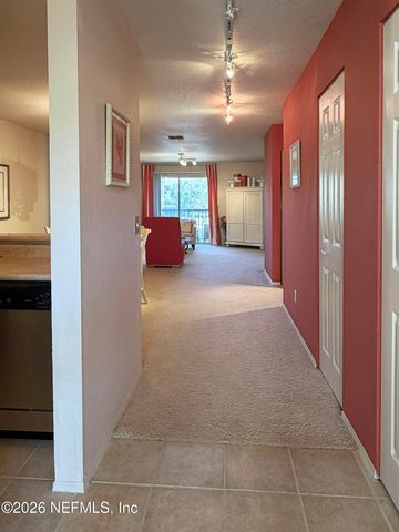 11 11 ARBOR CLUB Drive 214, Palm Valley, FL 32082