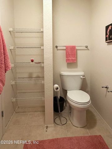 11 11 ARBOR CLUB Drive 214, Palm Valley, FL 32082