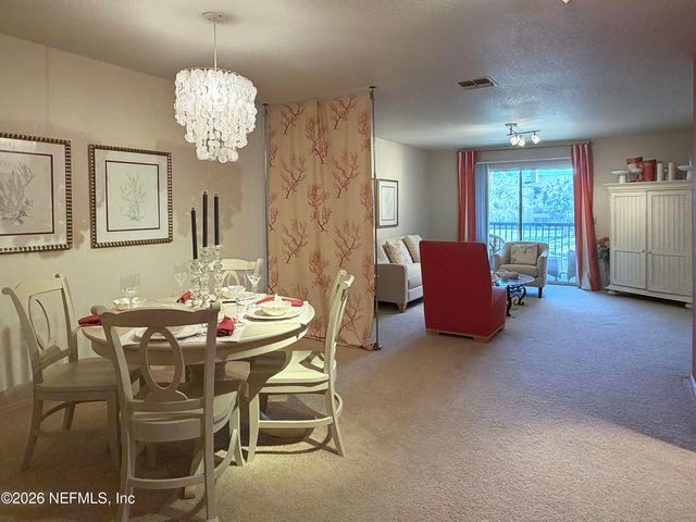 11 11 ARBOR CLUB Drive 214, Palm Valley, FL 32082