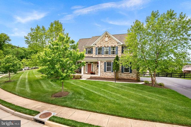 13487 EAGLES REST DR, Leesburg, VA 20176