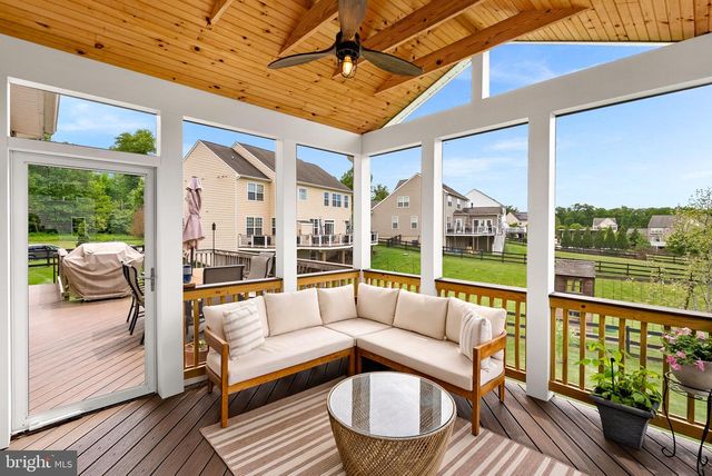 13487 EAGLES REST DR, Leesburg, VA 20176