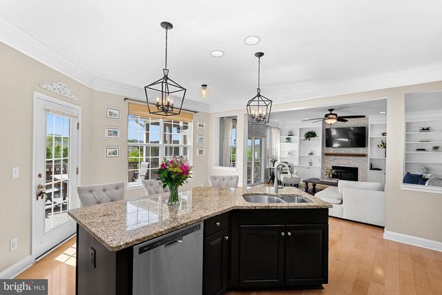13487 EAGLES REST DR, Leesburg, VA 20176