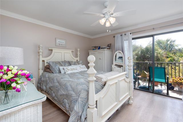 15 TURNER STREET 4, Clearwater, FL 33756