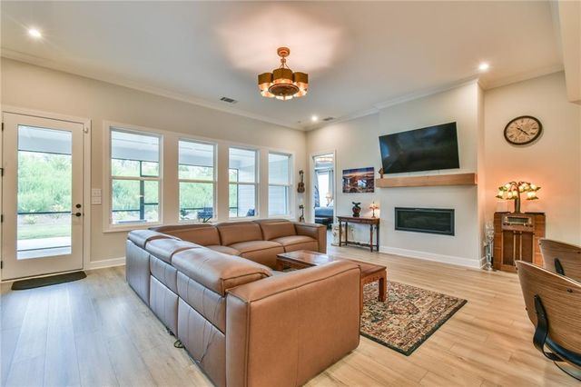 224 Bear Way, Hoschton, GA 30548
