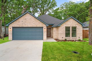 127 Chaparral Drive, Mabank, TX 75156