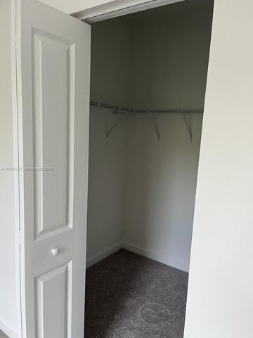 14806 SW 163rd St, Miami, FL 33187