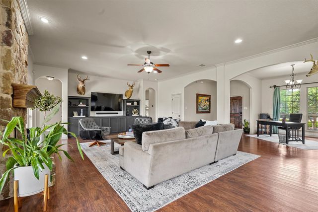 120 Kristin Drive, Aledo, TX 76008