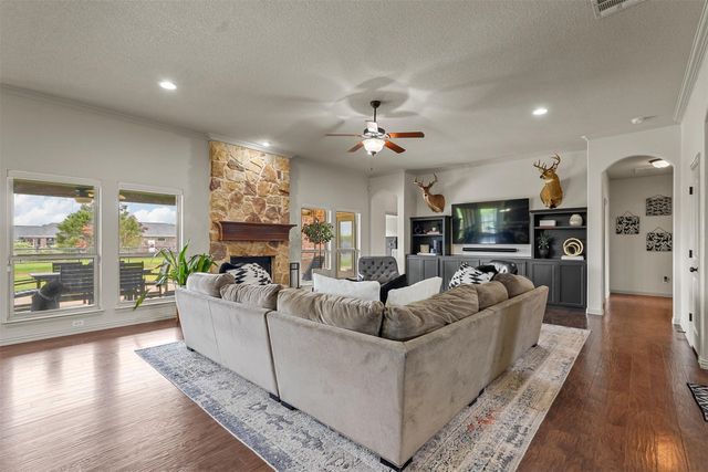 120 Kristin Drive, Aledo, TX 76008