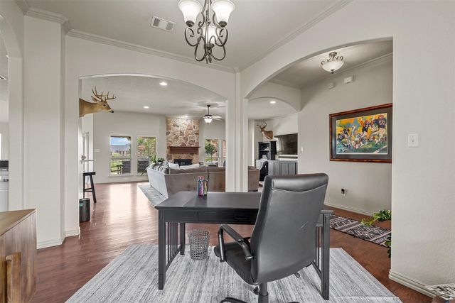 120 Kristin Drive, Aledo, TX 76008