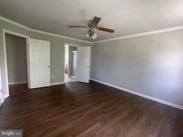3 CROSS CUT LN, Fredericksburg, VA 22405