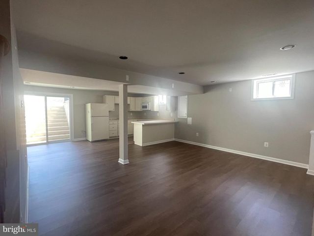 3 CROSS CUT LN, Fredericksburg, VA 22405