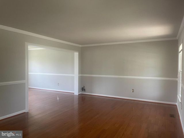 3 CROSS CUT LN, Fredericksburg, VA 22405