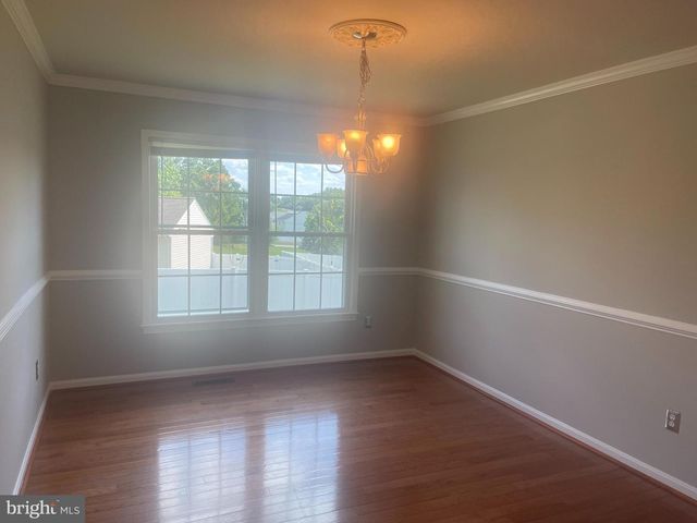 3 CROSS CUT LN, Fredericksburg, VA 22405