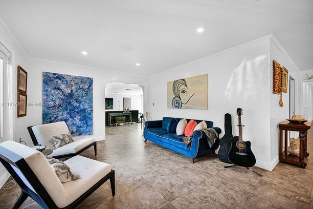 7700 SW 139th Ter, Palmetto Bay, FL 33158