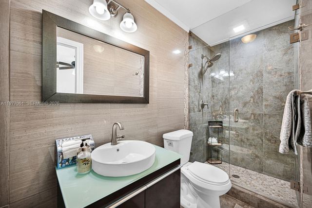 7700 SW 139th Ter, Palmetto Bay, FL 33158