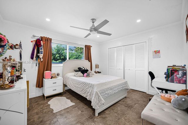 7700 SW 139th Ter, Palmetto Bay, FL 33158